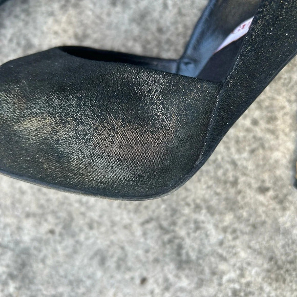 Guillaume Hinfray black and  gold peep toe heel, size 37.5 - Picture 12 of 16